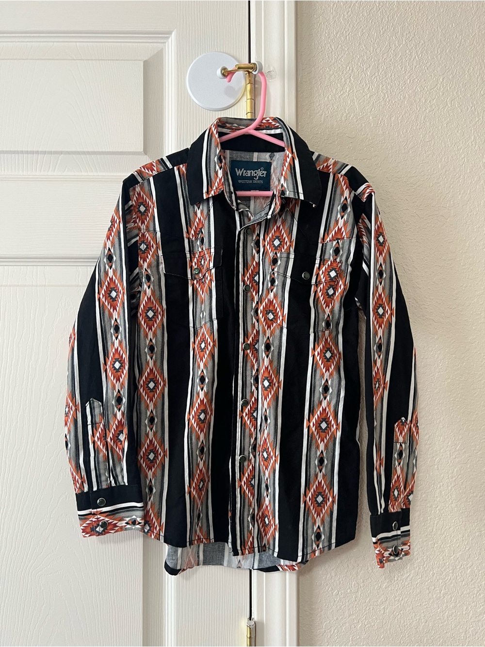 Wrangler Boy’s Western Aztec Pearl Snap Shirt Size Medium